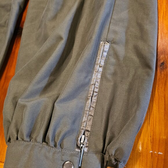 Khaki jumper - Picture 4 of 12